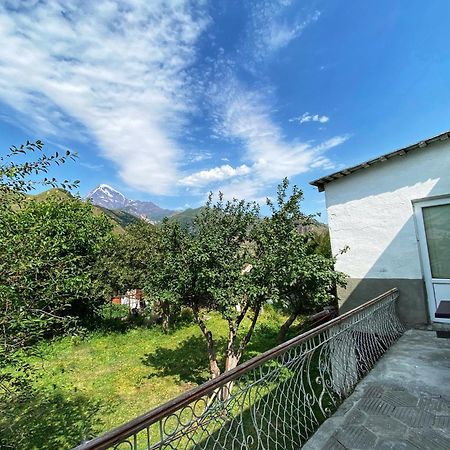 Dato Khetaguri Apartment Kazbegi Eksteriør billede