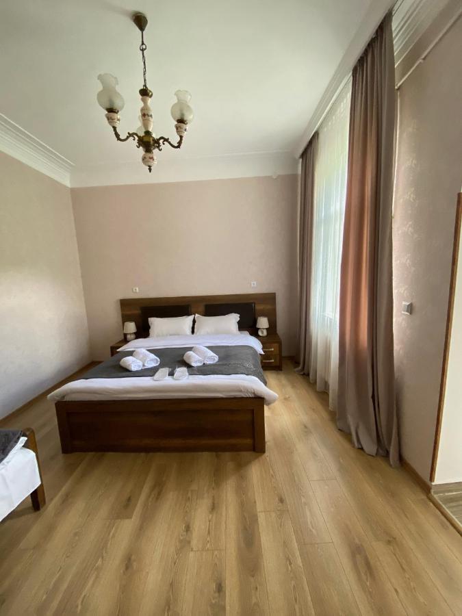 Dato Khetaguri Apartment Kazbegi Eksteriør billede